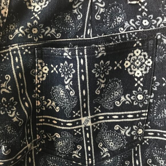 Whittall & Shon Bohemian Tailored Wide Leg Jeans - Picture 5 of 10